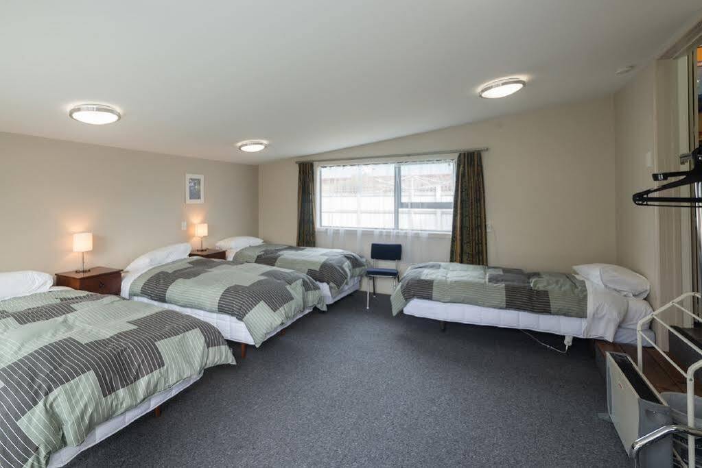 تي أناو Accommodation Fiordland -The Three Bedroom House At 226A Milford Road المظهر الخارجي الصورة
