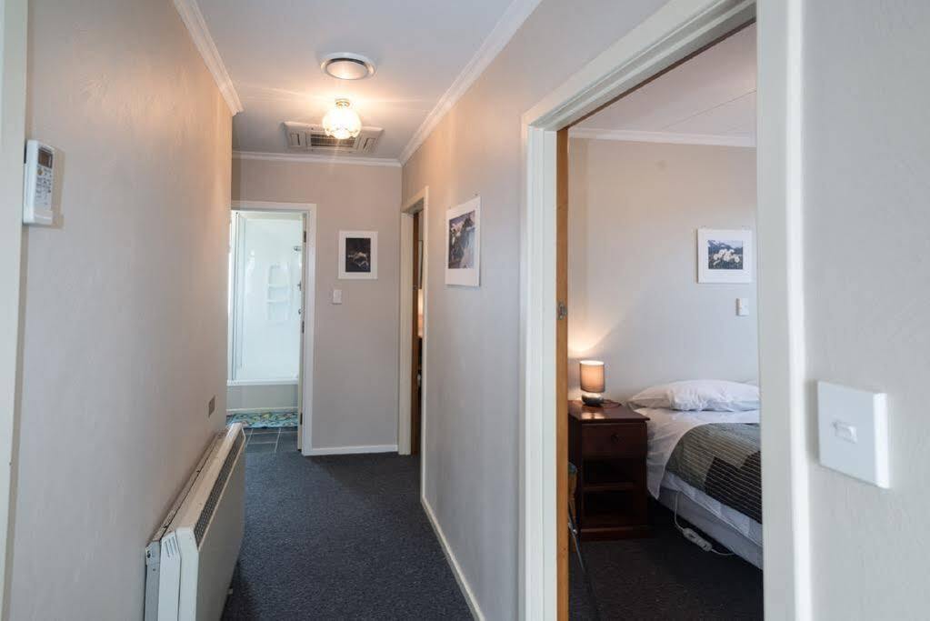 تي أناو Accommodation Fiordland -The Three Bedroom House At 226A Milford Road المظهر الخارجي الصورة
